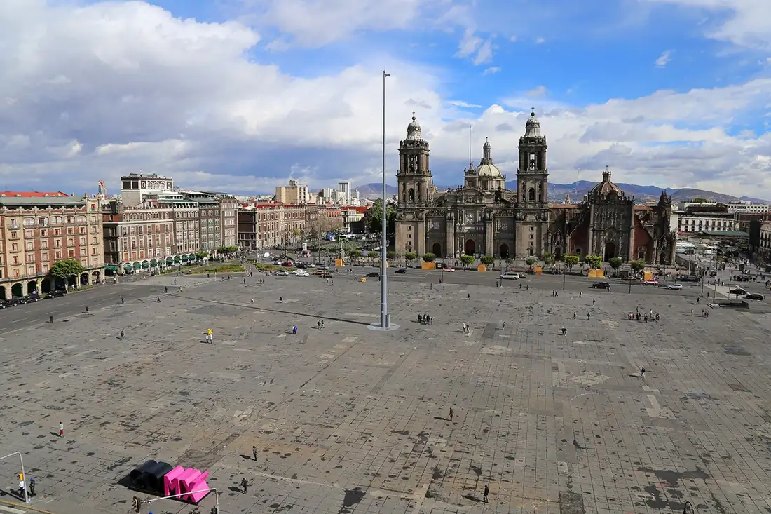 Mexico City Zócalo, a representative view of Mexico